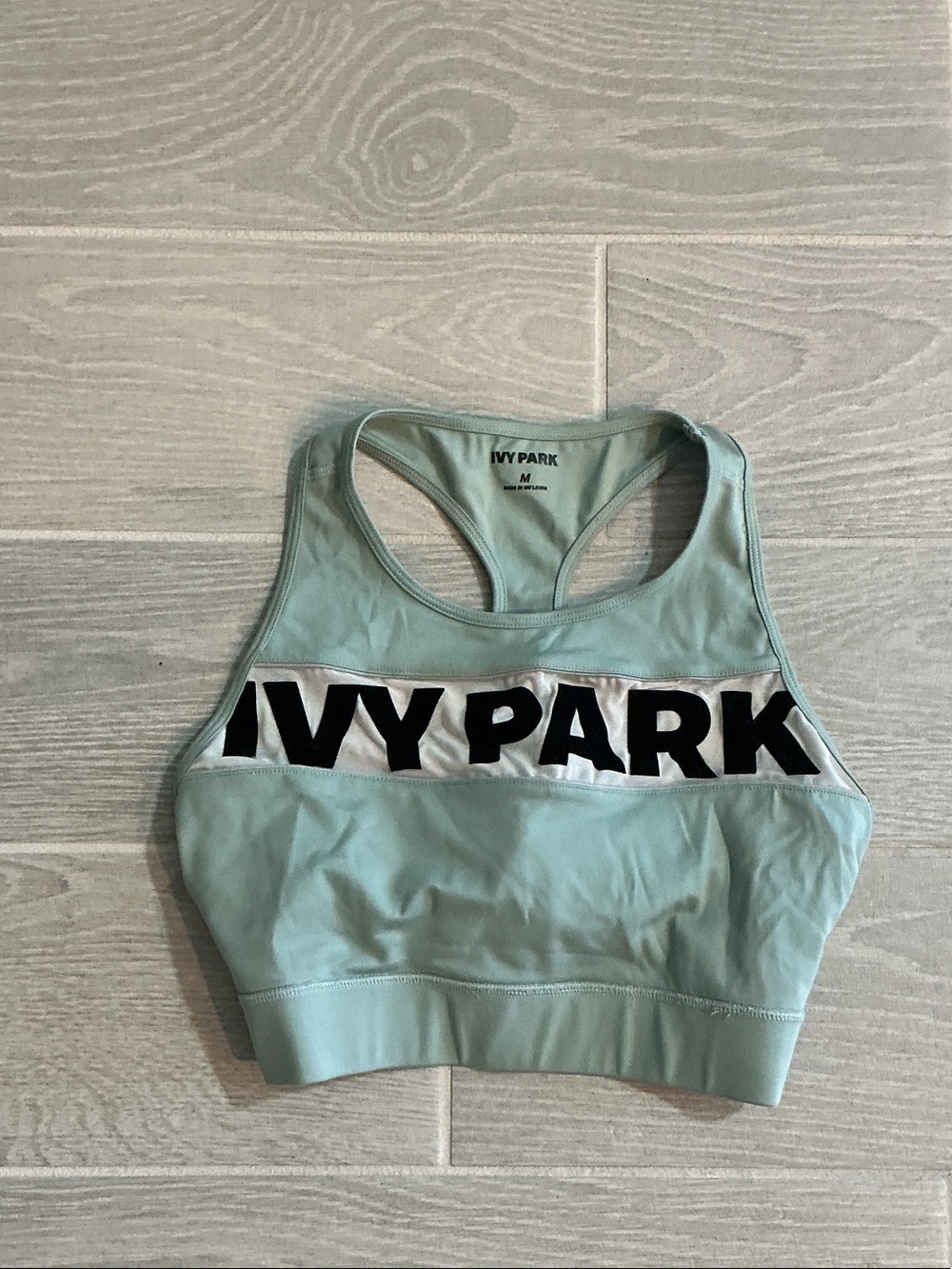 IVY PARK Mint Green Logo Racerback Sports Bra Women’s Sz Medium